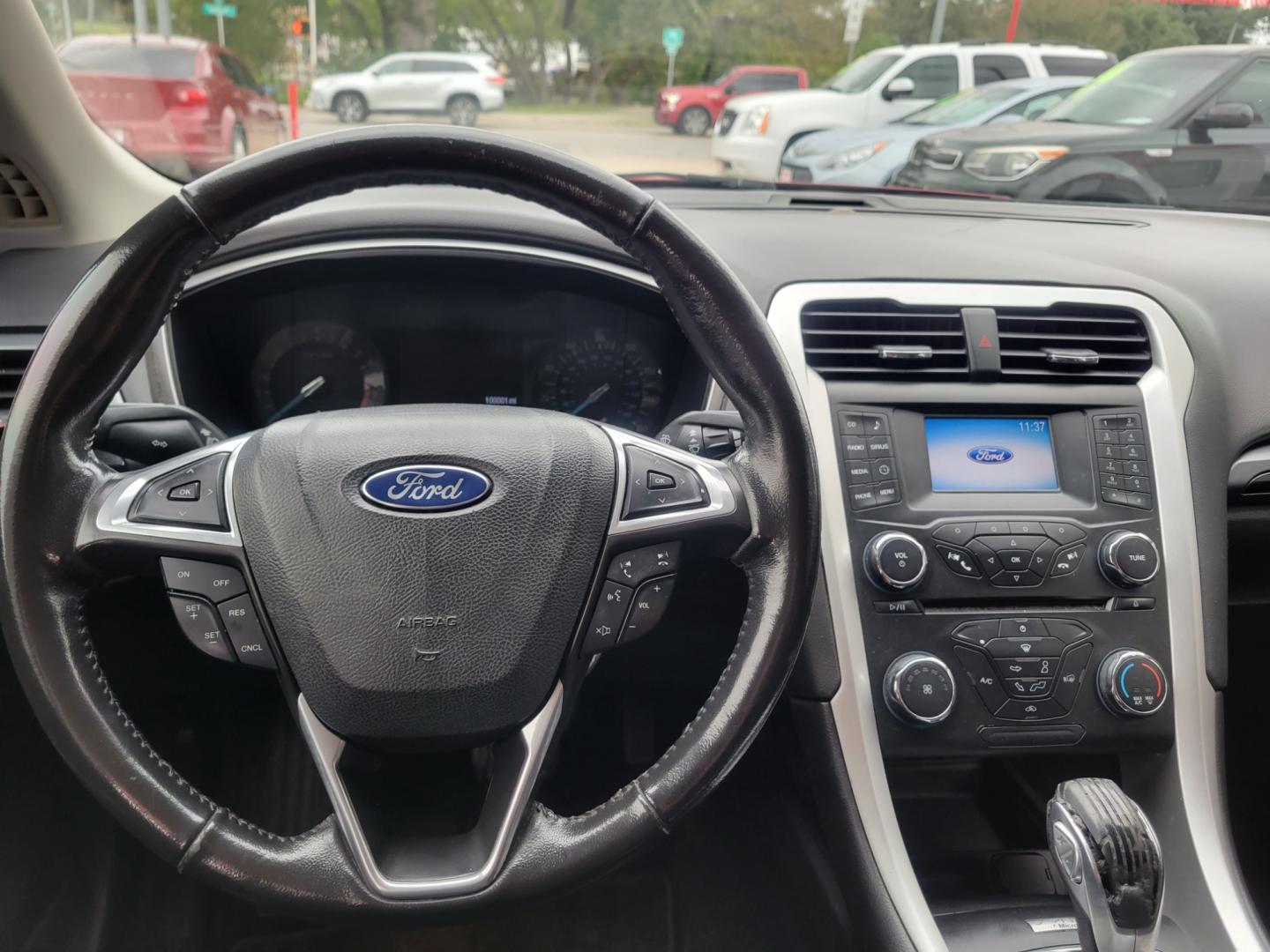 2013 Red Ford Fusion (3FA6P0HR3DR) with an 1.6L I4 F DOHC 16V engine, Automatic transmission, located at 503 West Court, Seguin, TX, 78155, (830) 379-3373, 29.568621, -97.969803 - Photo#5